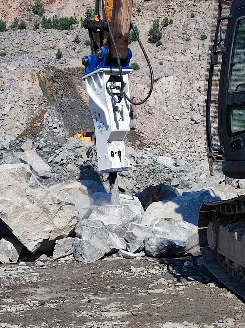 Гидромолот RHINO Breaker 150